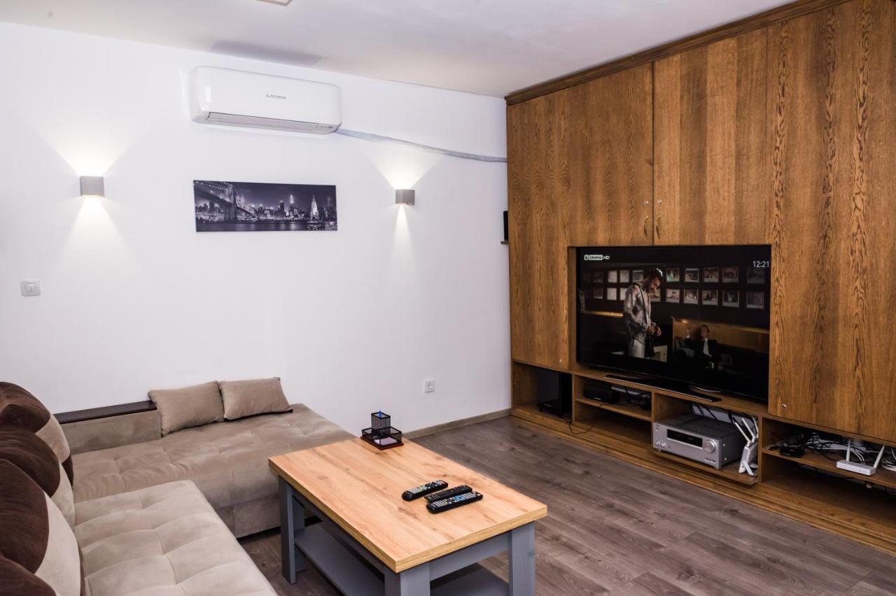Апартаменты Luxure Apart Alex София Экстерьер фото